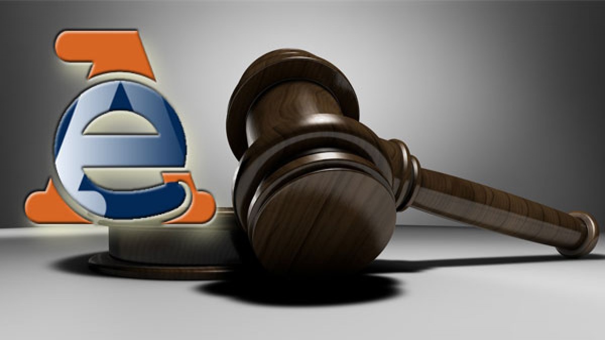 Logo agenzia delle entrate martello giudice